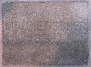 Joseph Beuys - Magnetischer Abfall (Magnetic Rubbish), 1975, magnetic steel casting